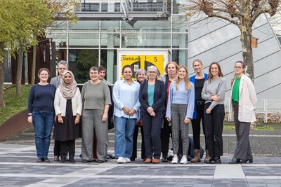 Die Teilnehmenden des dritten Diversity-Forums mit TH-Bingen-Präsidentin Prof. Dr. Antje Krause (Mitte).