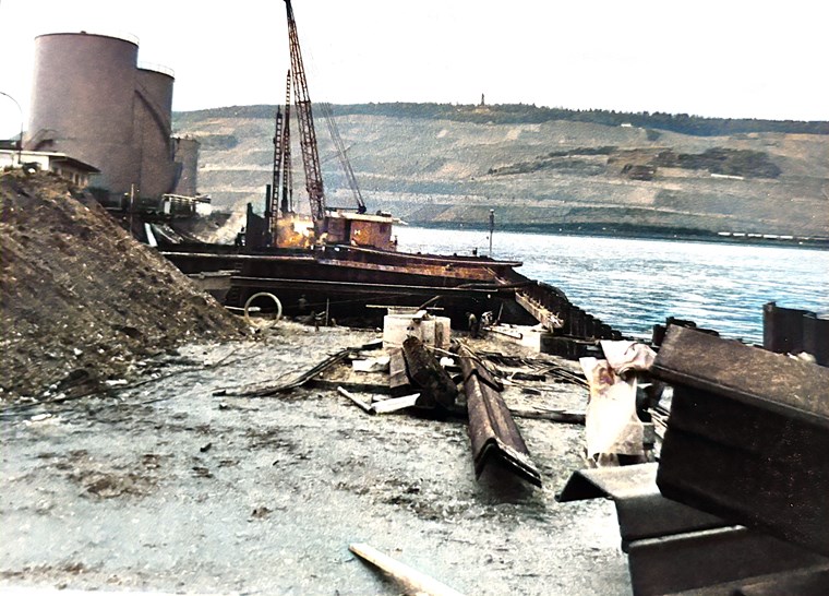 März 1981: Die Bauarbeiten für die Hafenbrücke sind im Gange
