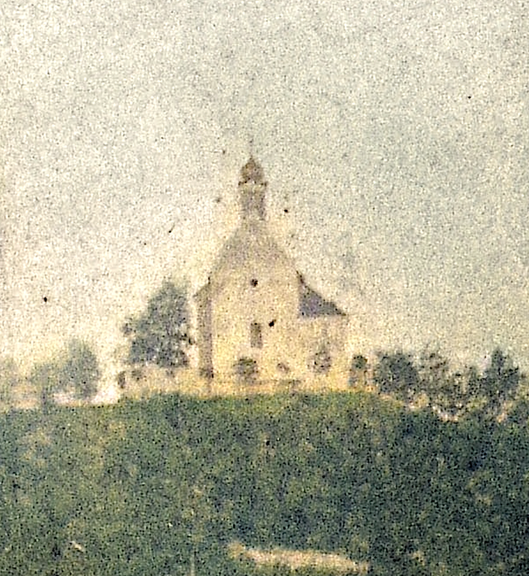 Ein seltenes Foto der zweiten Rochuskapelle mit Ruinen der Michaeliskapelle. Ca. 1880. Bildrechte: Sammlung Regner.