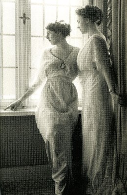 Die Schwestern Hasenclever, 1912