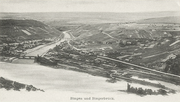 Blick auf Bingerbrück und den Bingerbrücker Hafen